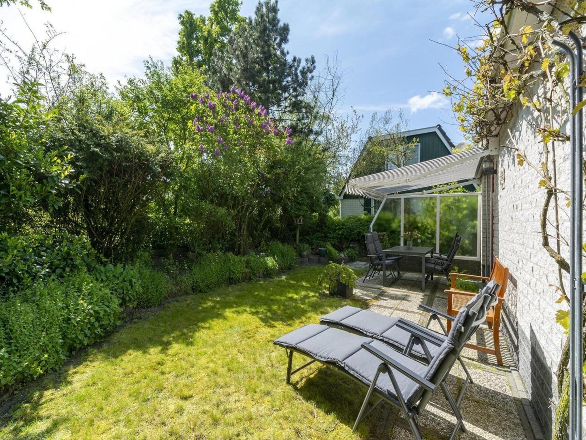 Cozy Holiday Home With Pool Sint Maartensvlotbrug Zewnętrze zdjęcie